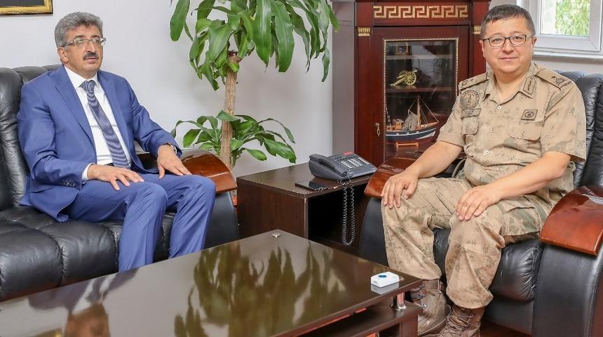 Vali Bilmez’den yeni paşaya hoş geldin ziyareti