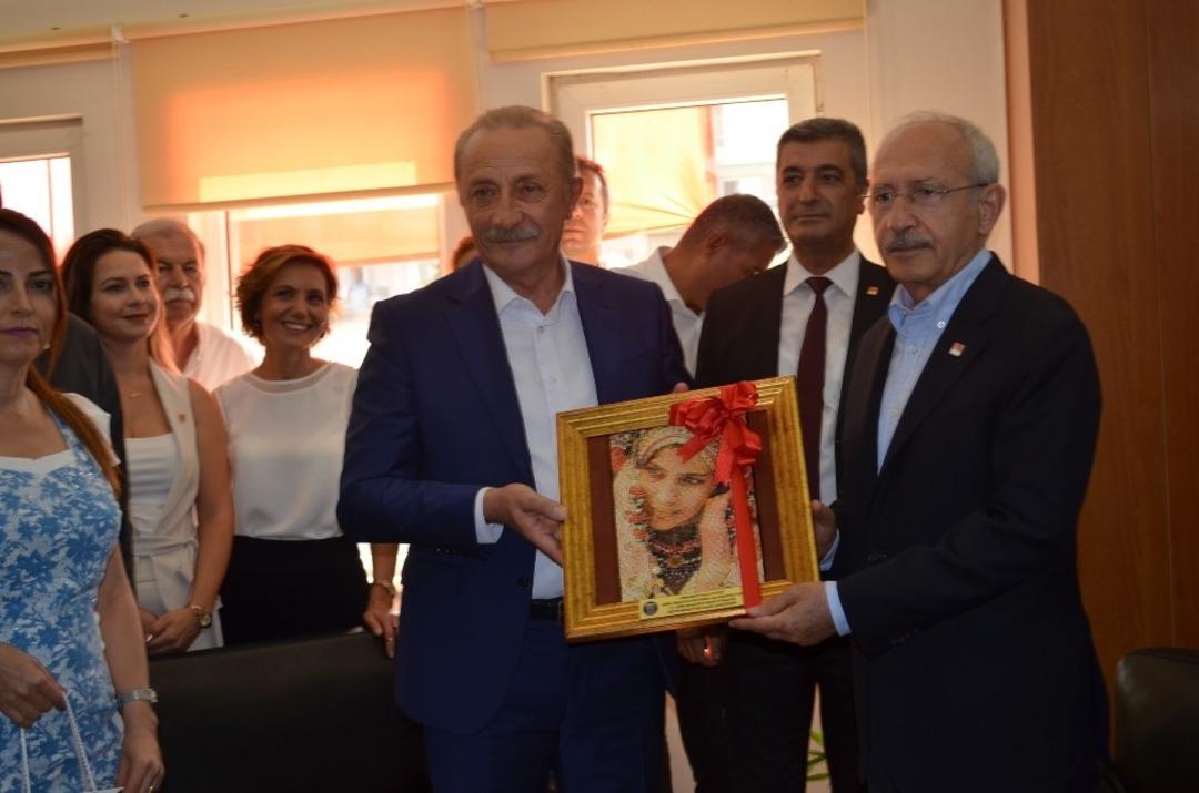 CHP Lideri Kılı&ccedil;daroğlu&rsquo;ndan Didim Belediyesine ziyaret