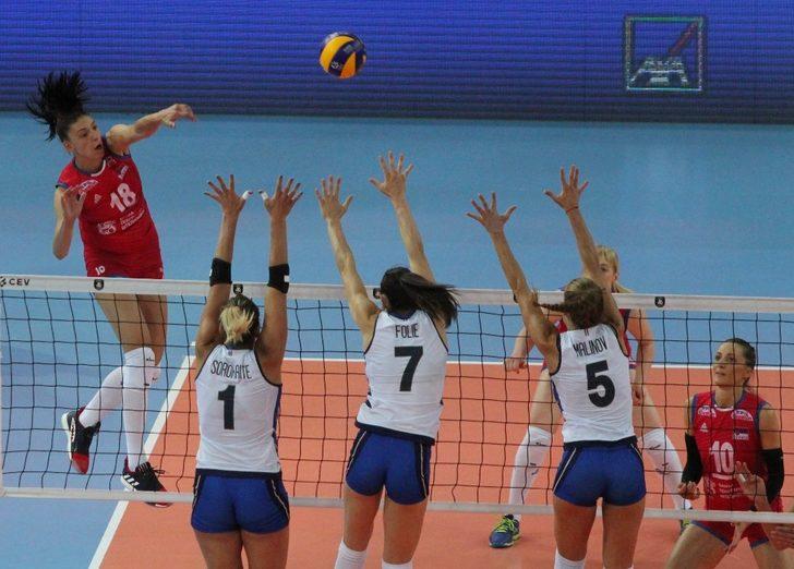 Kadınlar Voleybol Avrupa Şampiyonası’nın ilk finalisti Sırbistan G1