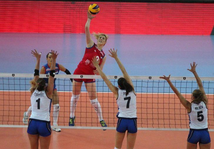 Kadınlar Voleybol Avrupa Şampiyonası’nın ilk finalisti Sırbistan G2