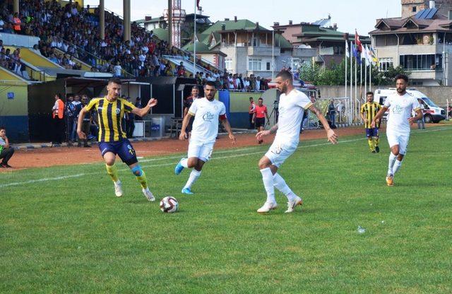 TFF 3. Lig: Fatsa Belediyespor: 0 - Derince Belediyespor: 1