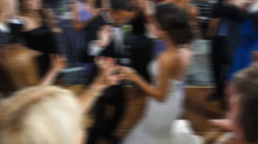 Edirne'de d&uuml;ğ&uuml;nde dehşet! Satırlı saldırgan ortalığı karıştırdı!