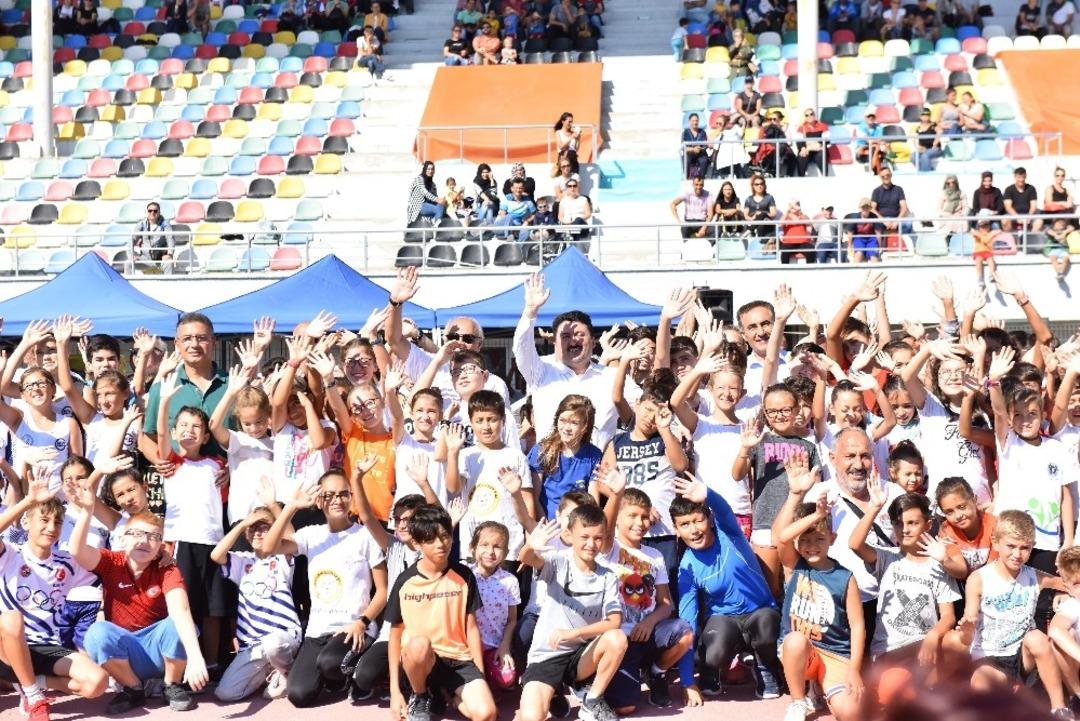 Altıeyl&uuml;l&rsquo;de &ccedil;ocuklar yarıştı