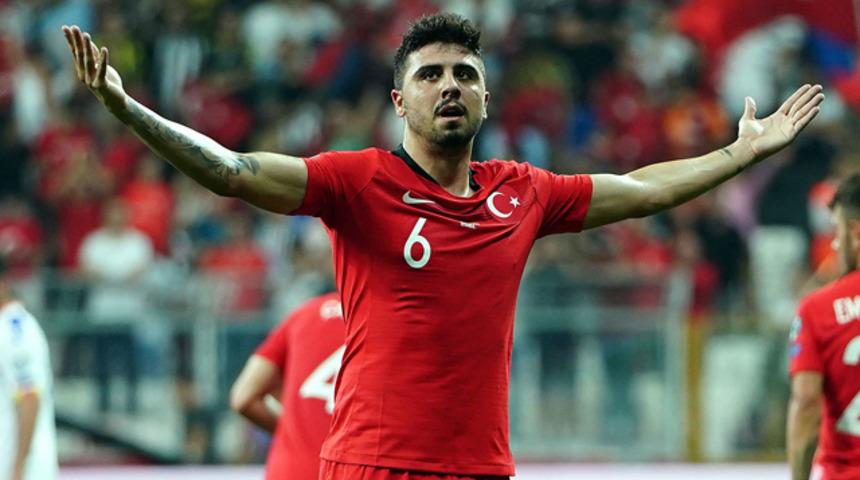 Ozan Tufan: Önemli olan milli takım bayrağının dalgalanması