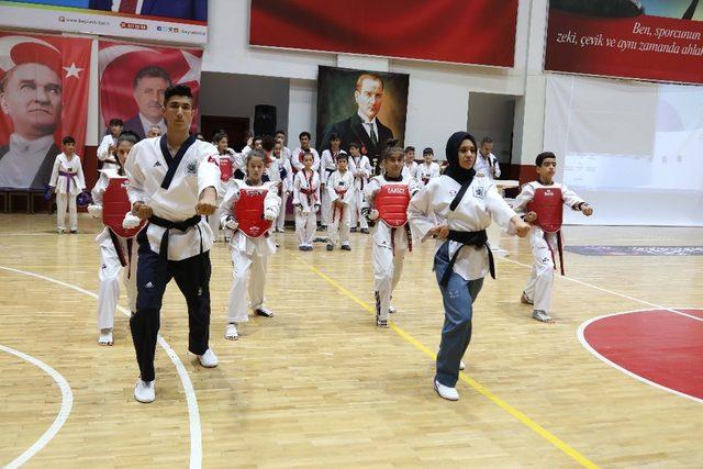 Bayraklı Belediyesi Spor Kulübü sezonu açtı