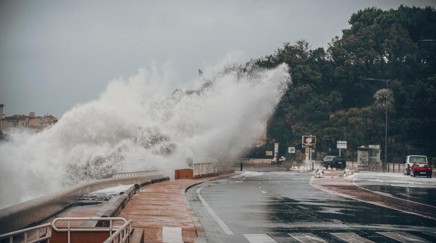 Japonya’da Faxai Tayfunu alarmı!