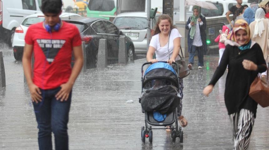 Doğu Karadeniz&rsquo;de sağanak yağış bekleniyor