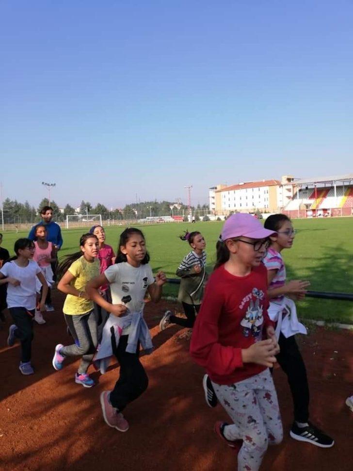 Minik sporcular Türkiye Şampiyonası’na hazırlanıyor G4