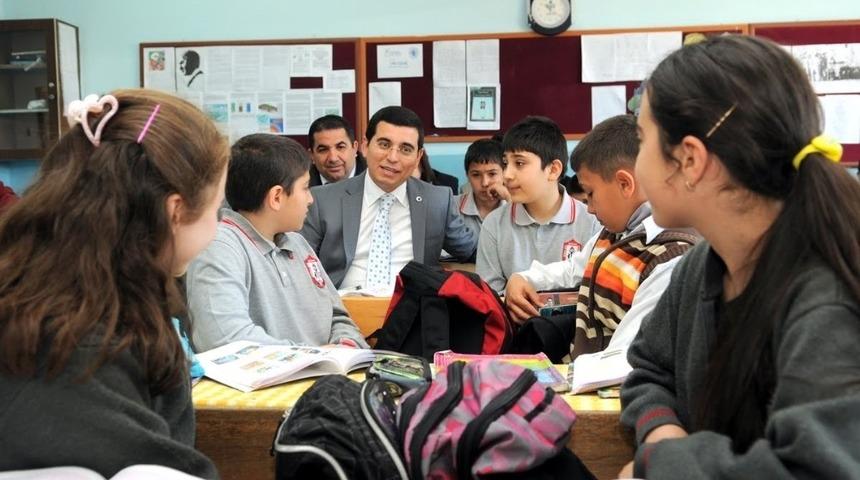 Başkan Tütüncü: "Umut dolu bir eğitim öğretim yılı olsun"