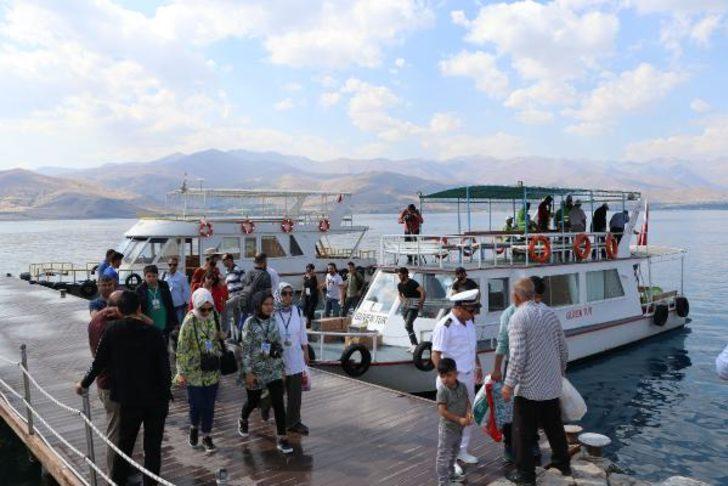 Akdamar Kilisesi'nde 7'nci ayin yapıldı G2