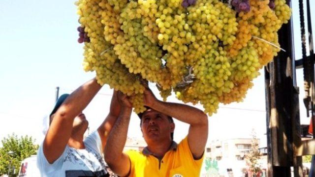 Üzümden devasa abajur