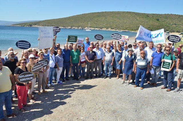 Balık çiftliği protesto edildi