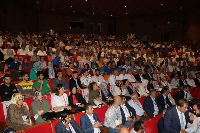 AK Parti’li Karaaslan’dan muhalefete sert eleştiri