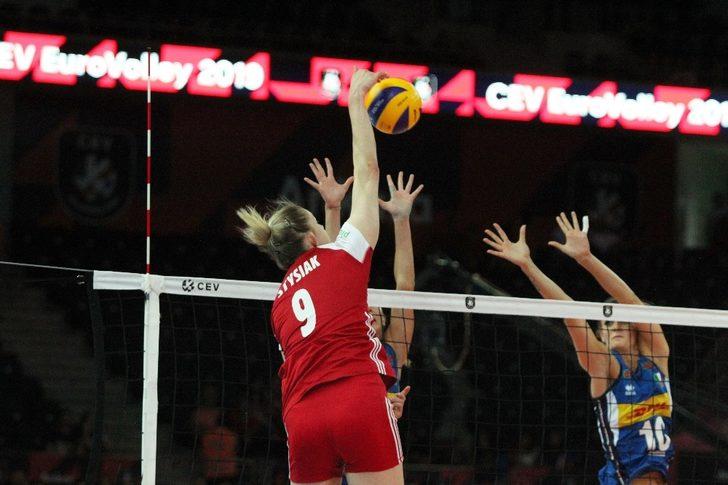 İtalya, 2019 Kadınlar Voleybol Avrupa Şampiyonası üçüncüsü G4