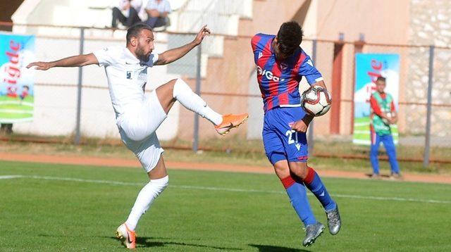 TFF 2. Lig Kırmızı Grup: Niğde Anadolu FK- Vanspor FK: 0-1