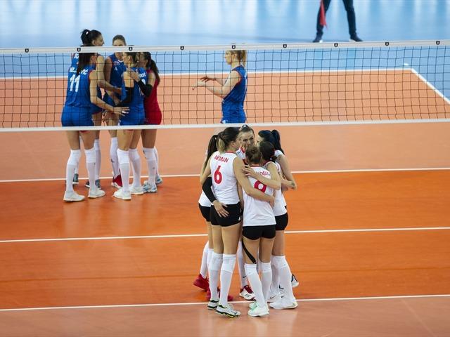 Türkiye 2 - 3 Sırbistan