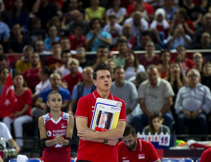 Türkiye 2 - 3 Sırbistan G5