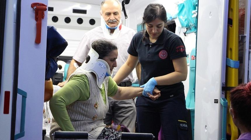 200 metre arayla iki ayrı kaza: 4 yaralı