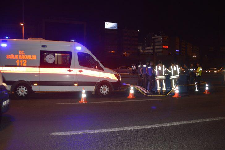 İstanbul'da can pazarı! 5 araç birbirine girdi: Ölü ve yaralılar var! G5