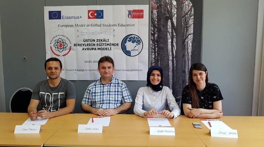 BİLSEM &ouml;ğretmenlerine Avrupa&rsquo;da eğitim