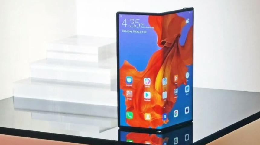 Huawei Mate X modeli ile ilgili de pek iyi iddialar ortaya çıkmıyor