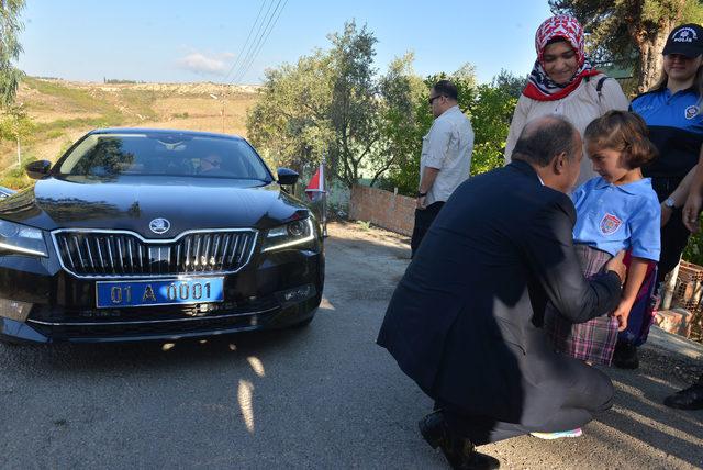 Şehit kızı Hafza'yı, emniyet müdürü okula götürdü