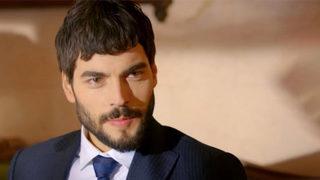  Hercai'nin yakışıklı oyuncusu Akın Akınözü 50 kilo vermiş!