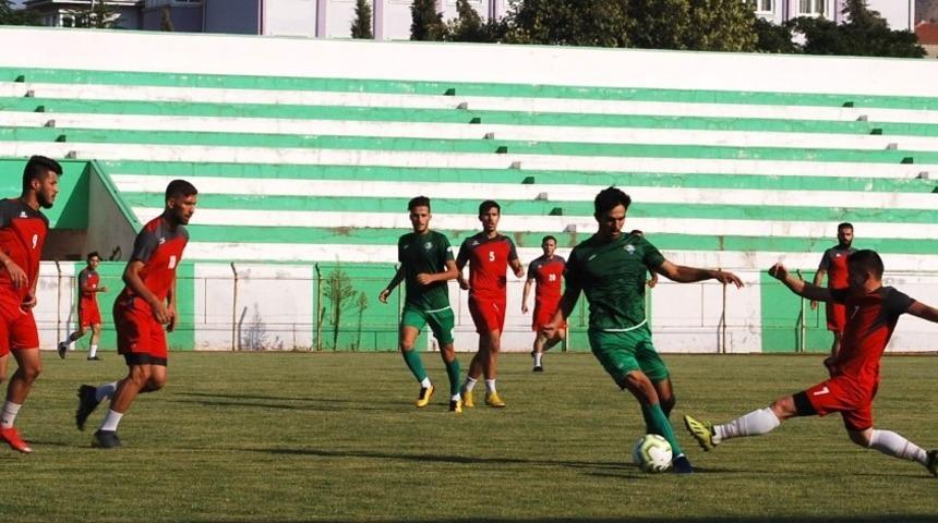 Salihli Belediyespor ilk hazırlık ma&ccedil;ını kaybetti