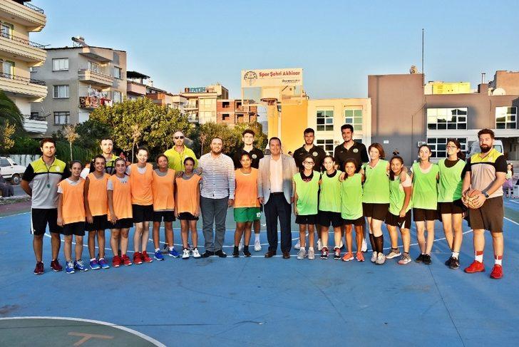 Akhisar sokaklarında basketbol coşkusu yaşandı G1