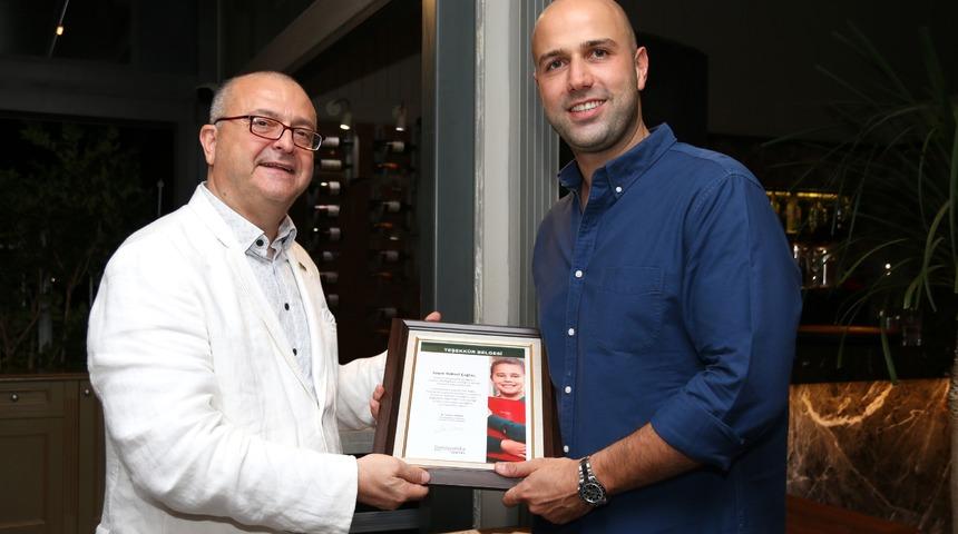 Eğitim sevdalıları Bodrum&rsquo;da Dar&uuml;şşafaka i&ccedil;in buluştu