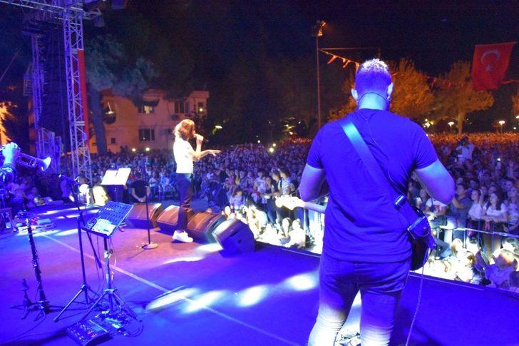 Gönen’de Koray Avcı rüzgarı G3