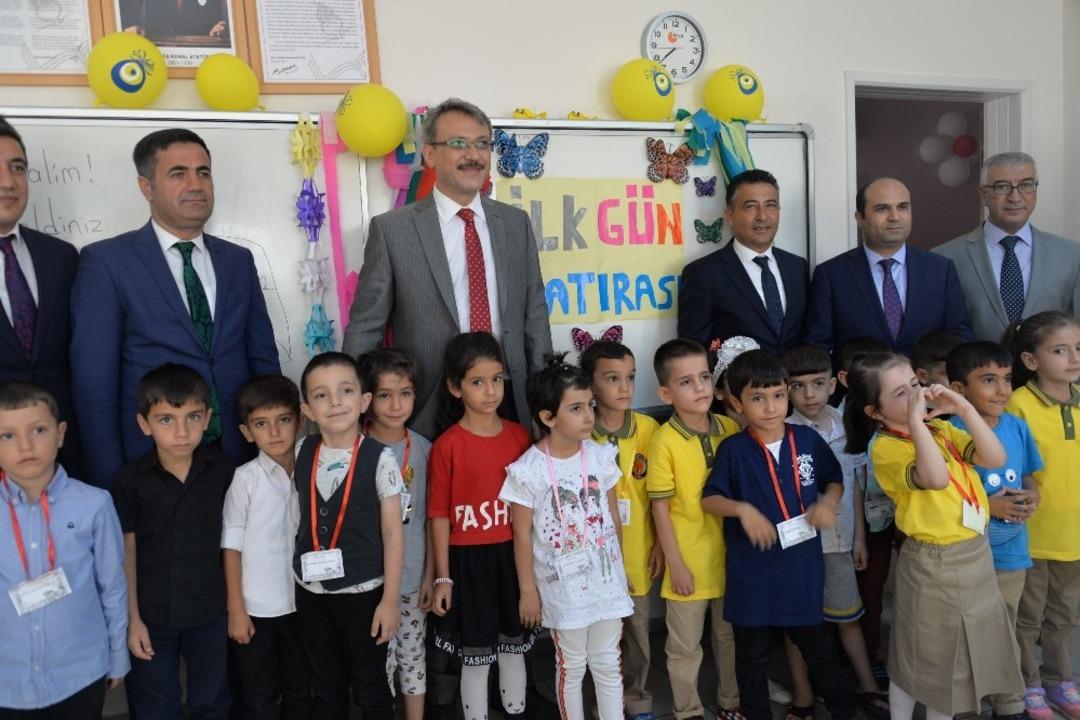 Bing&ouml;l&rsquo;de 59 bin &ouml;ğrenci ders başı yaptı