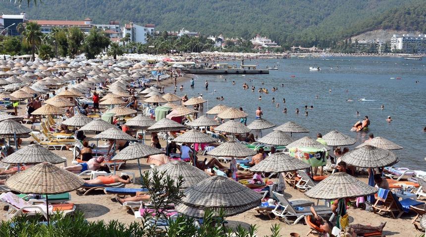Türkiye'de en çok tatil için kalanlar Letonyalı turistler oldu, İstanbul son 5 yılın en iyi performansını gösterdi