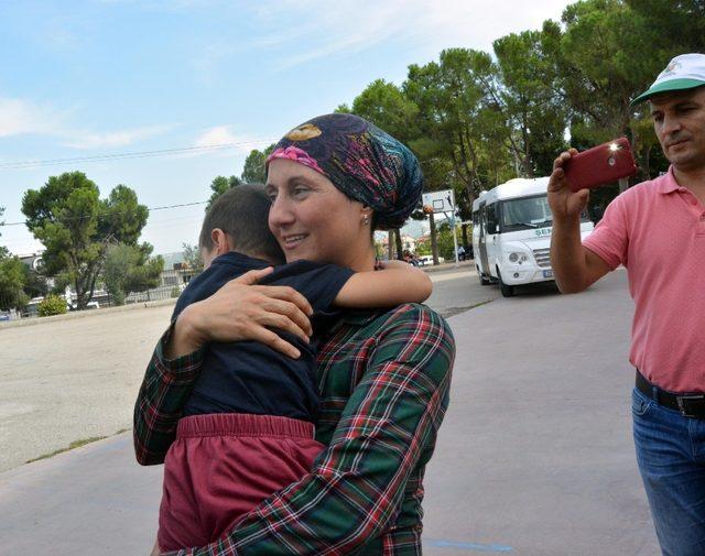 5 yaşındaki çocuk okulun içinde kayboldu, mahalle ayağa kalktı