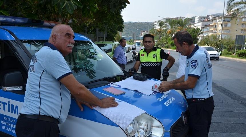 Ulaşım zabıtası Alanya&rsquo;da denetim yaptı