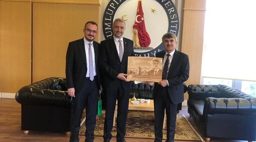 Başkan Kulat’tan Rektör Uysal’a hayırlı olsun ziyareti