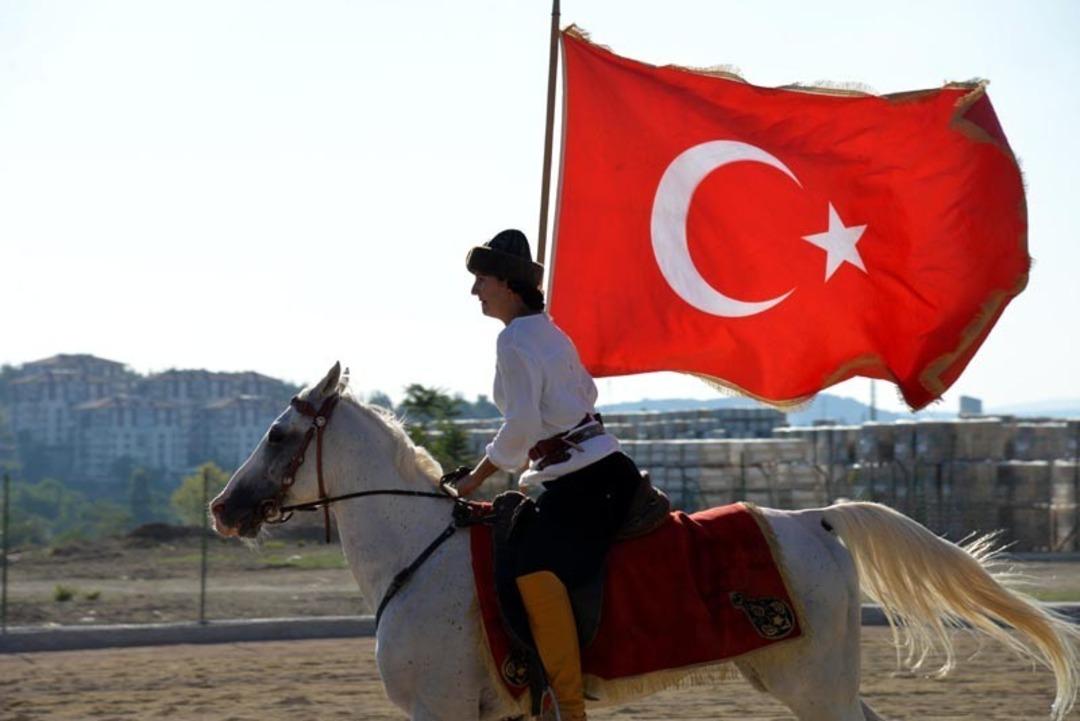 Cirit ve ok&ccedil;uluk m&uuml;sabakalarına yoğun ilgi