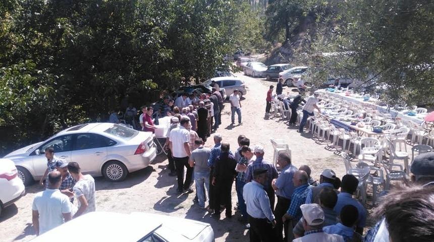 Bir asırdır devam eden &rsquo;&rsquo;T&uuml;rkmen Dede&rsquo;&rsquo; hayır yemeği