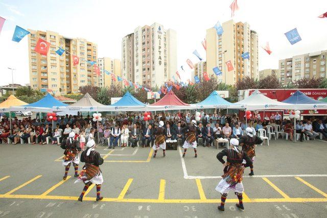 Küçükçekmece’de yeni eğitim öğretim yılı coşkusu