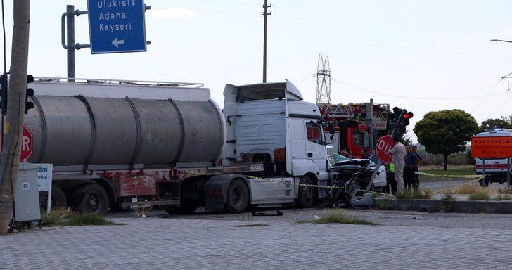 Son dakika! Hatay İl Emniyet Müdürü Kamil Karabörk ve ailesi kaza geçirdi G1