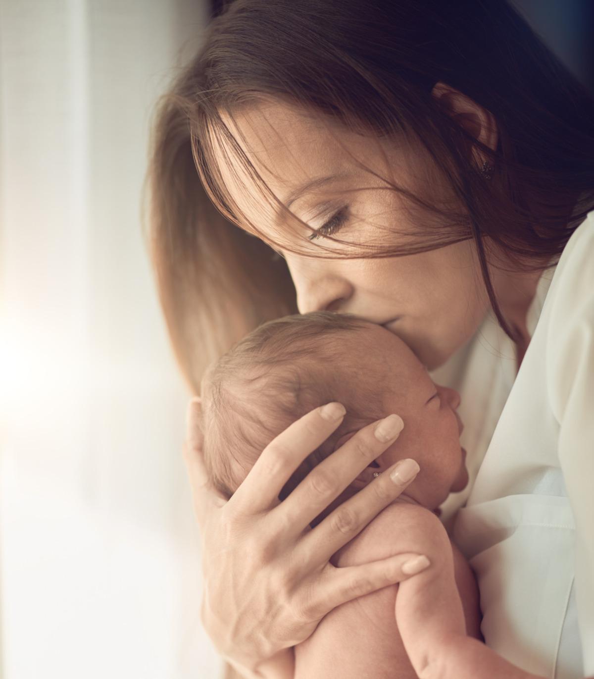 Bebeğinize sık sık sarılmak DNA'sını iyileştiriyor