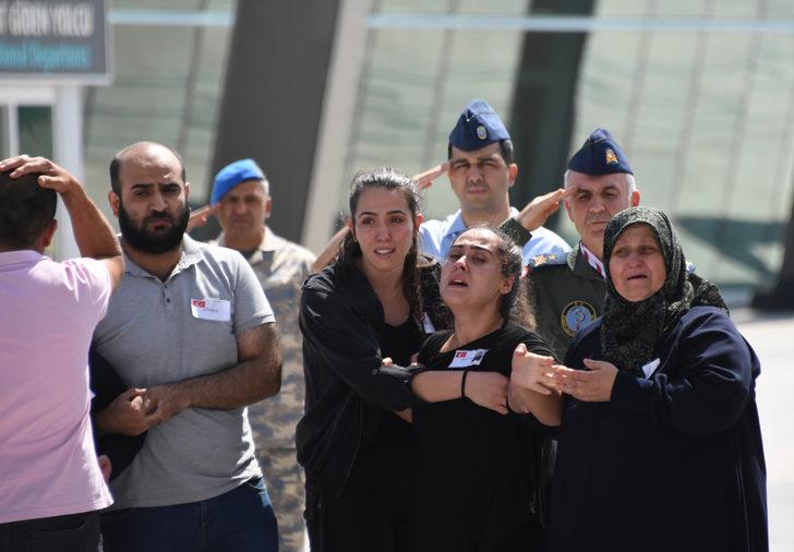 En acı veda! Sözleri yürekleri dağladı G3