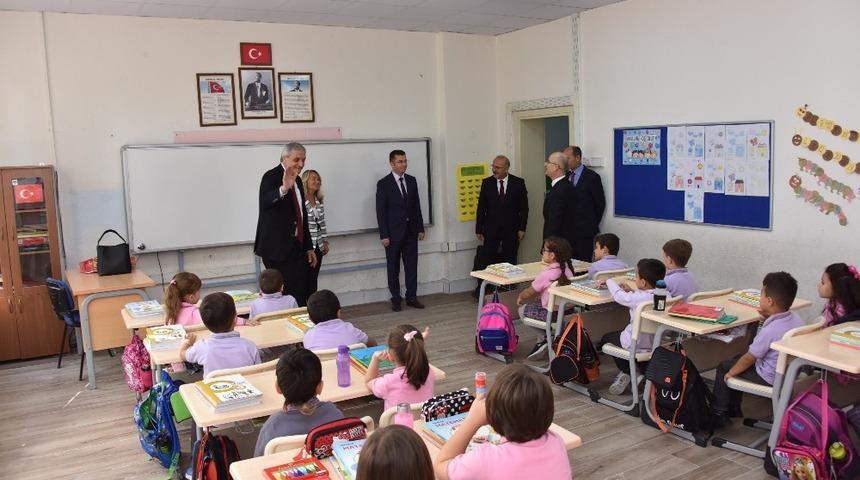 Bozüyük’te 14 bin öğrenci ders başı yaptı