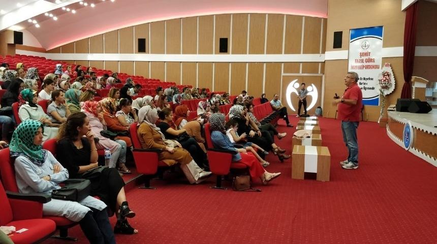 &ldquo;Daha İyi Bir Gelecek İ&ccedil;in &Ouml;ğretmenlerle Elele&rdquo; eğitimi tamamlandı