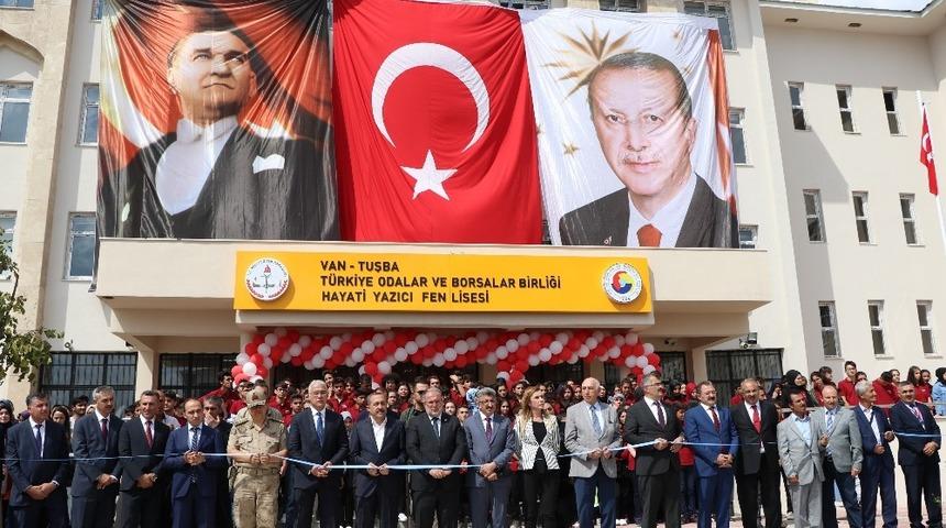 Cumhurbaşkanı Recep Tayyip Erdoğan telekonferansla fen lisesi a&ccedil;ılışını ger&ccedil;ekleştirdi