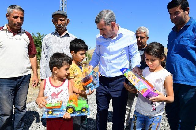 Kırkpınar mahallesinde sathi kaplama çalışması tamamladı