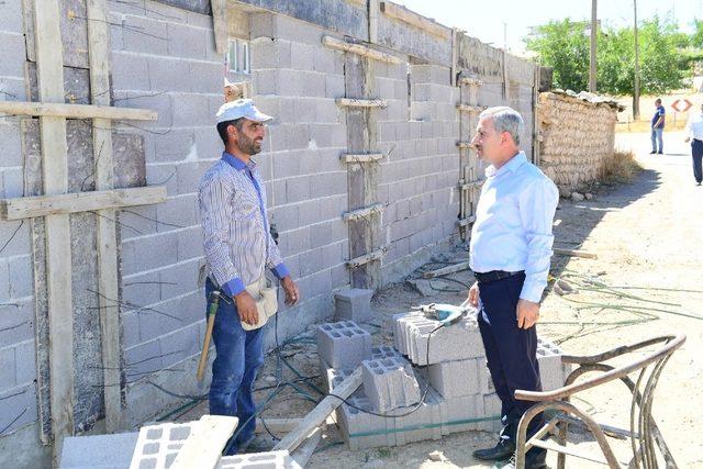 Kırkpınar mahallesinde sathi kaplama çalışması tamamladı