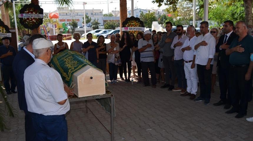 CHP İl&ccedil;e Başkanının kayın validesi son yolculuğuna uğurlandı