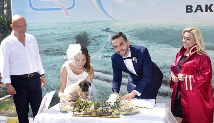 Hayvansever çift, barınakta evlendi G1