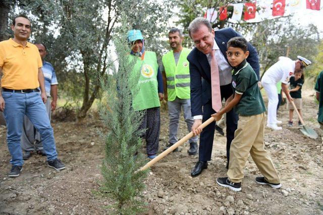 Mersin’de ilk ders zili çaldı